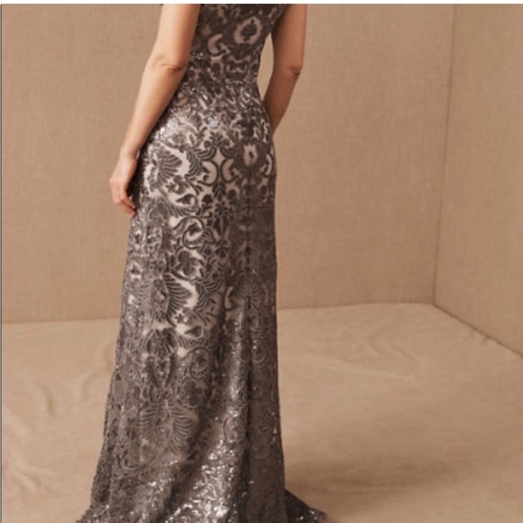 Anthropologie Tadashi Shoji Odette off shoulder sequin mesh column gown size 0 - Picture 4 of 4